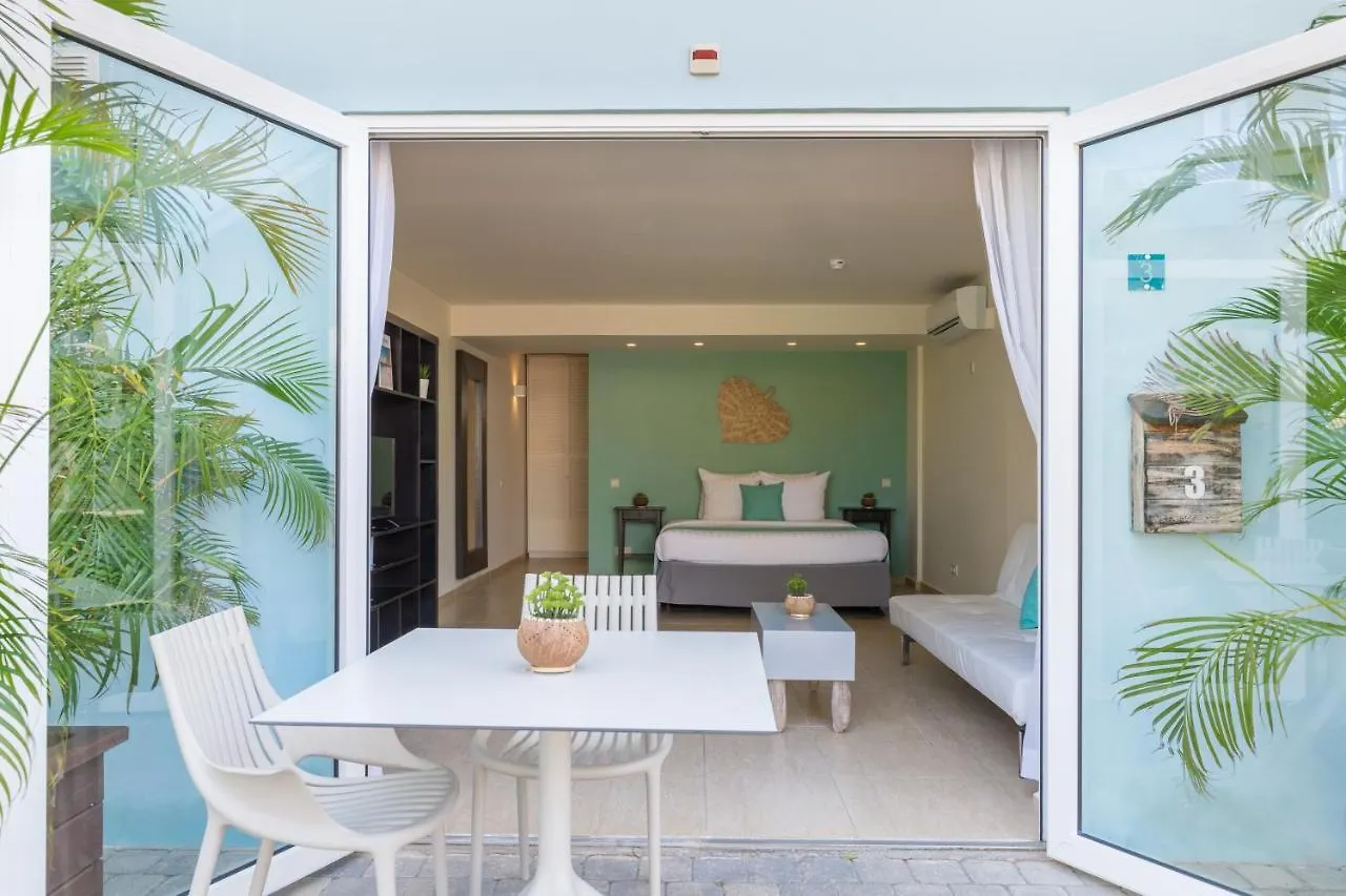 Dolphin Suites & Wellness Curacao Willemstad